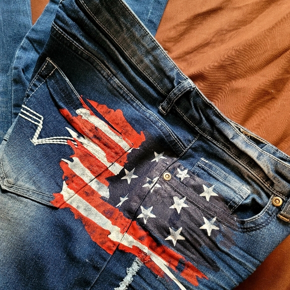 ChiOle Jeans - Picture 4 of 10